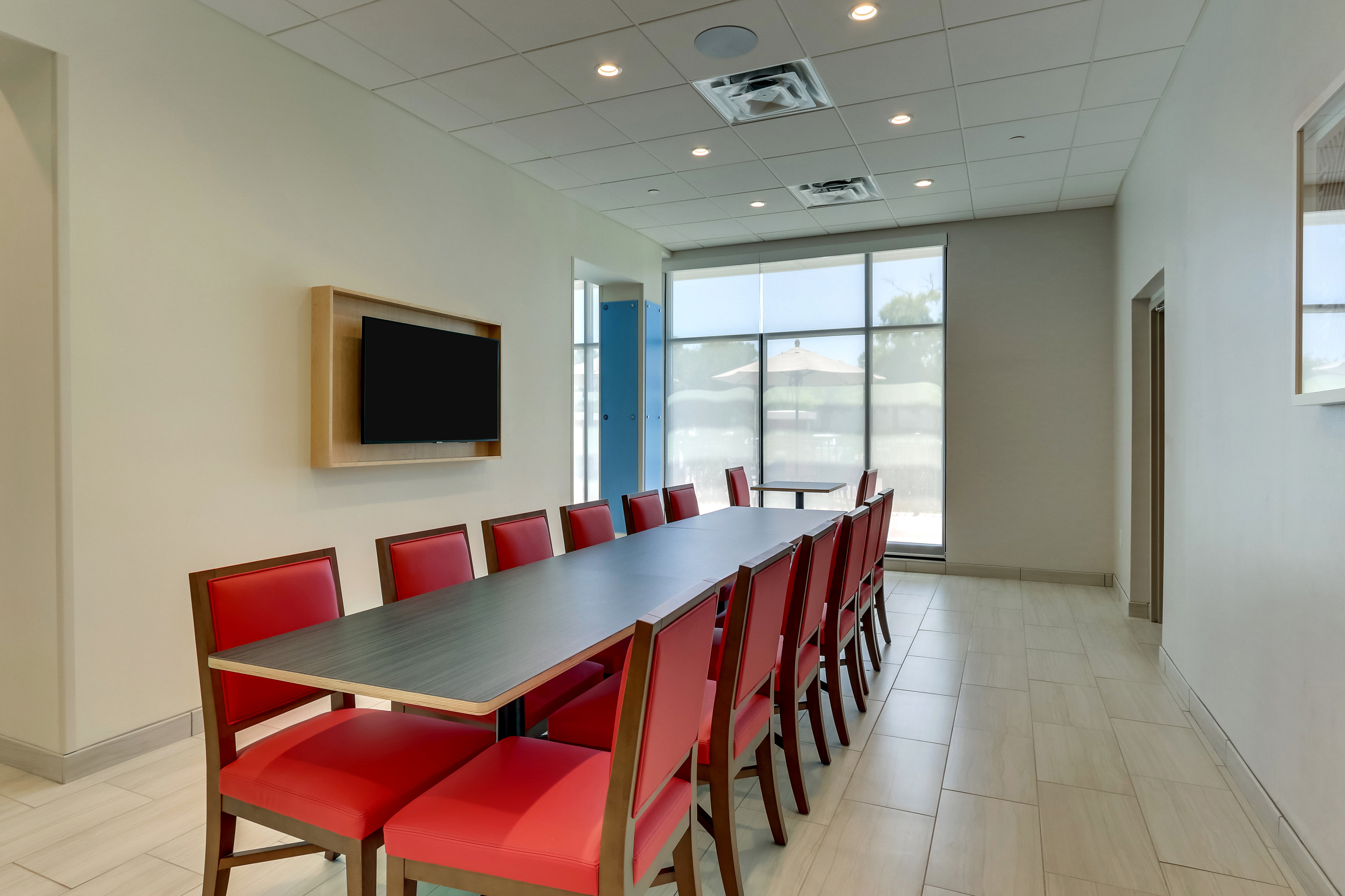 Holiday Inn Express Wilmington - Porters Neck 53/56