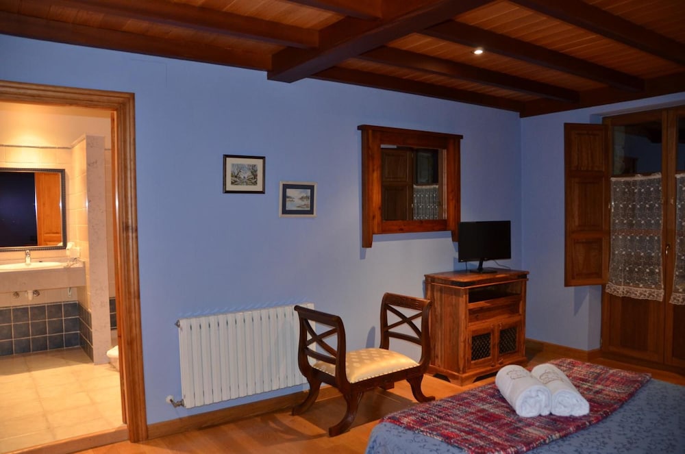 Rural La Casona De Tresali 25/50