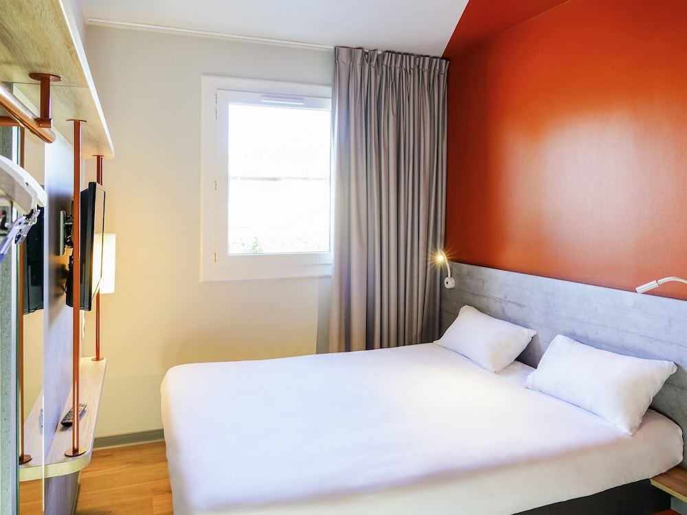 Standard, Double Bed