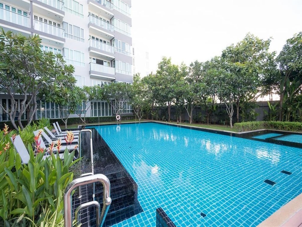 Baan View Viman Condo photo3