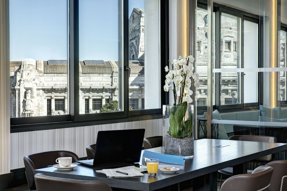 iQ Hotel Milano 37/50