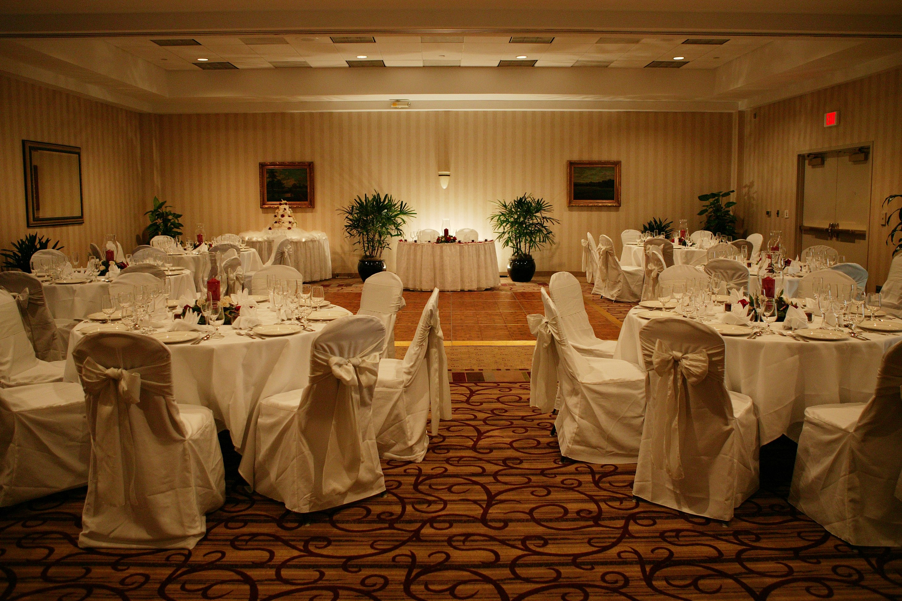 Doubletree By Hilton Charlotte Airport Hotel 23/36