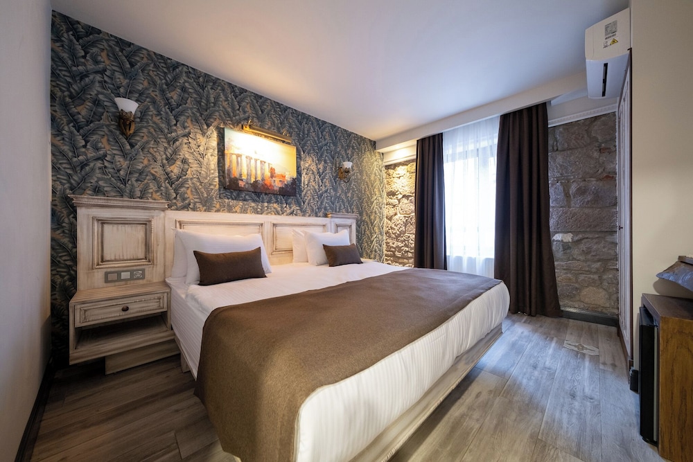 Assos Troy Port Hotel 8/47