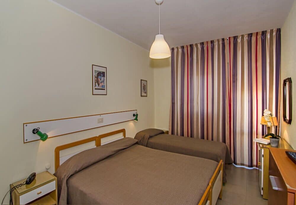 HOTEL LAURIN 9/46