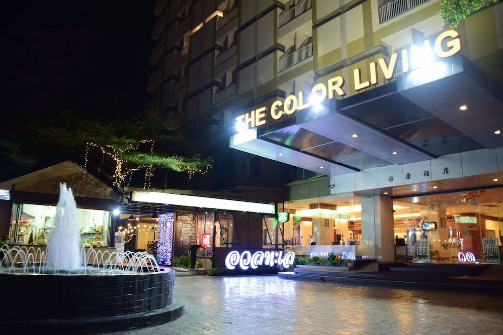 The Color Living Hotel Suvarnabhumi 1/34