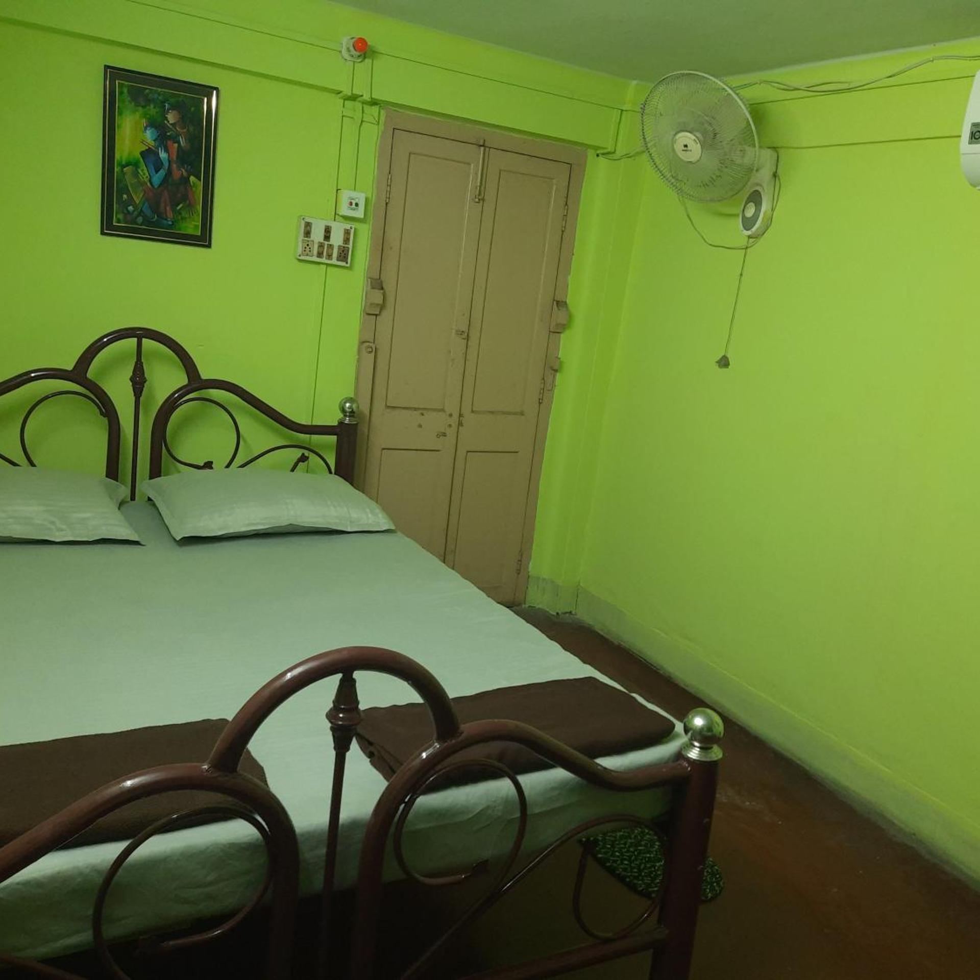 Bubble Beds Hostel 30/54