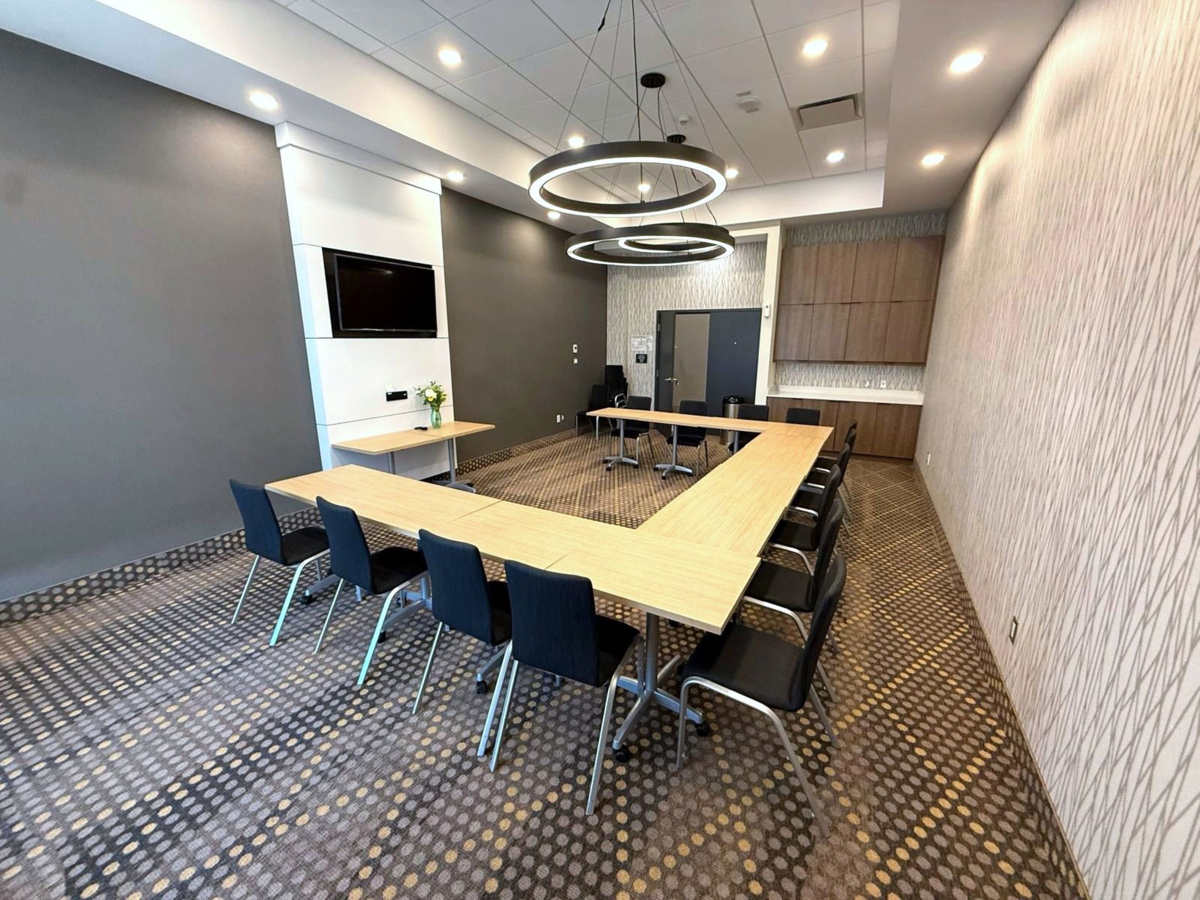 Holiday Inn Gatineau – Ottawa 65/74