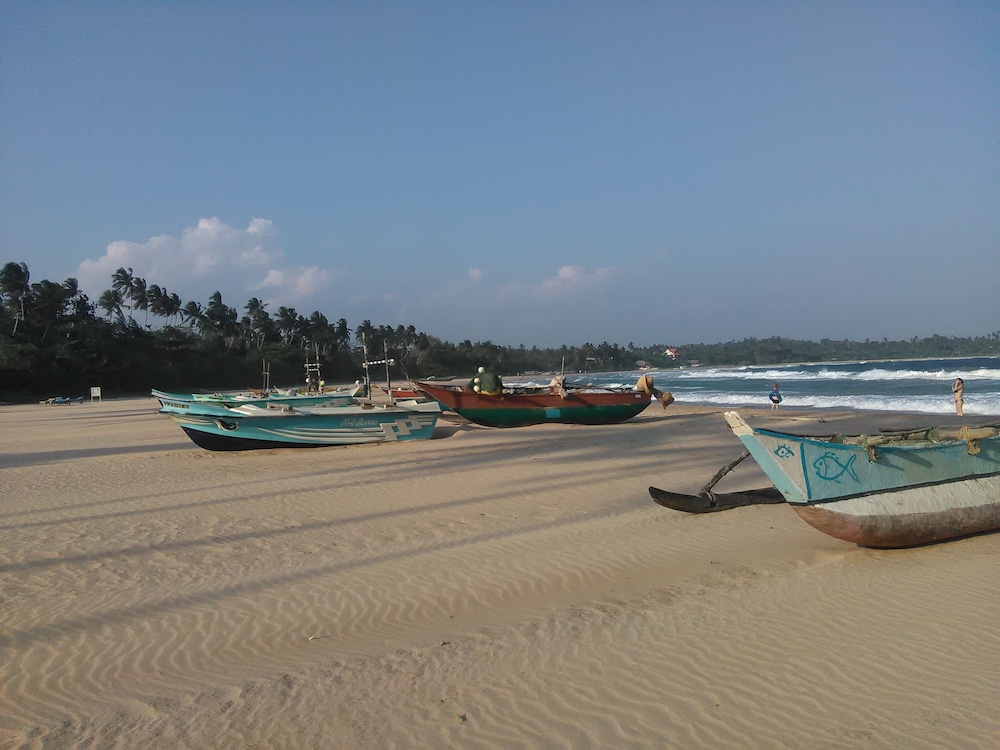 Talalla Bay Beach House 25/27