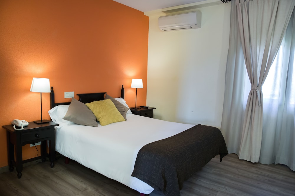 Venta Magullo Complejo Hostelero 21/55
