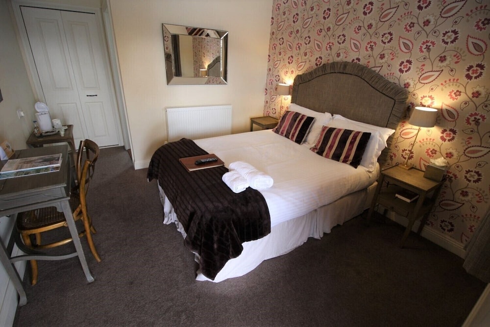 The Angel Hotel 27/50