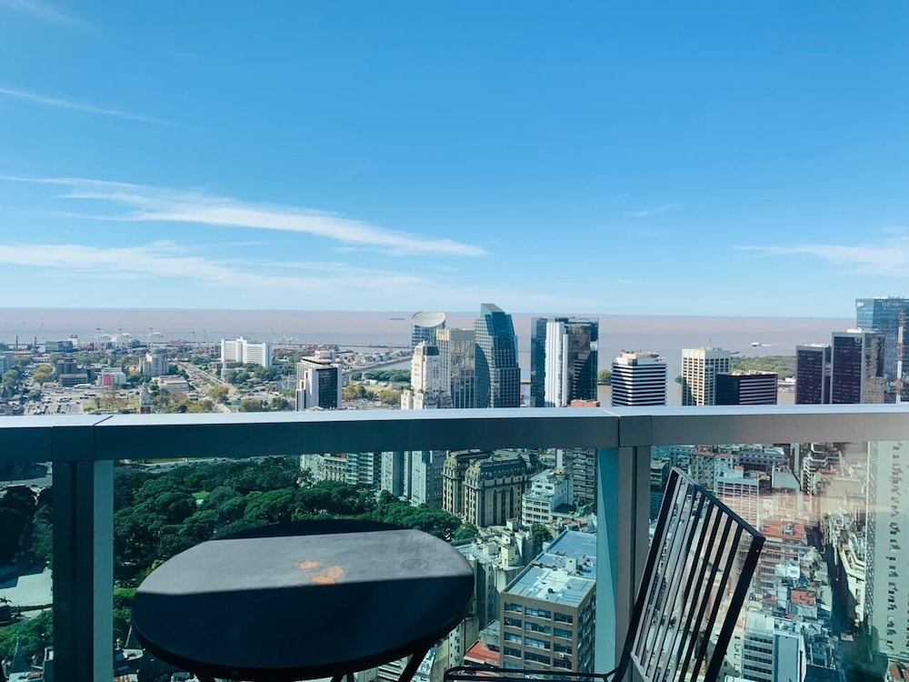 Top Rentals Downtown 46/50