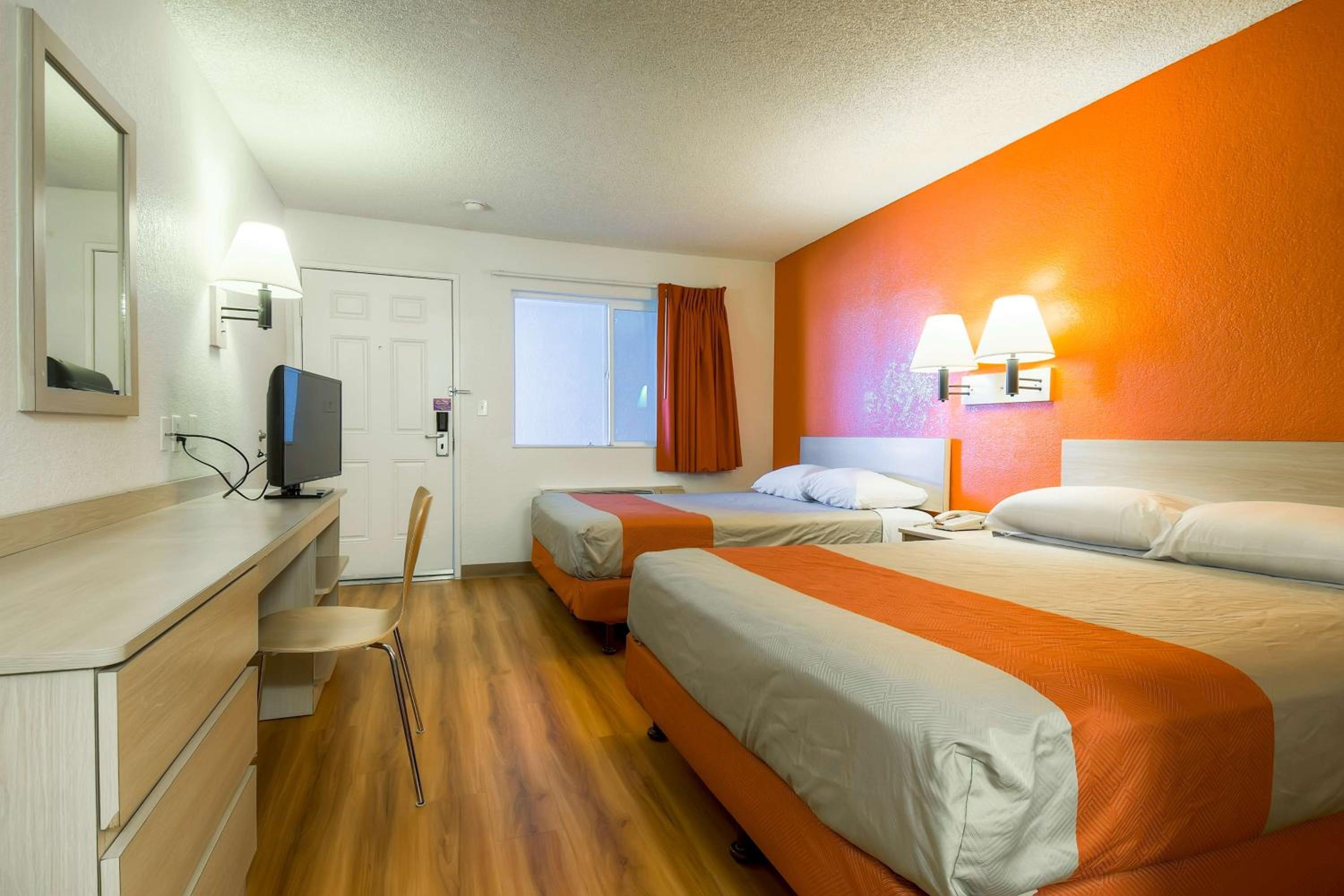 1 Full Bed - ADA/RI Shower/Mini Fridge