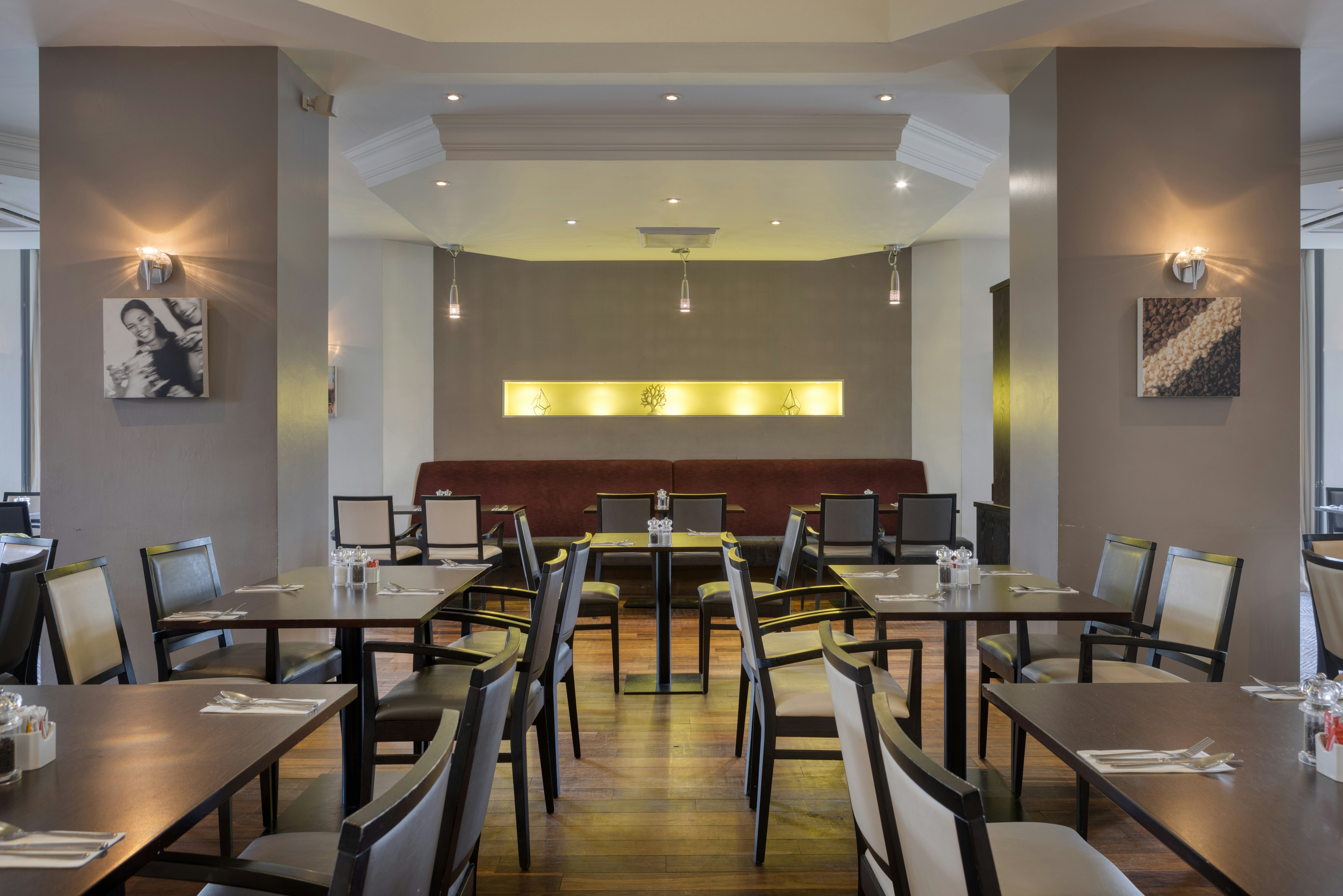 Doubletree By Hilton Dartford Bridge 46/84