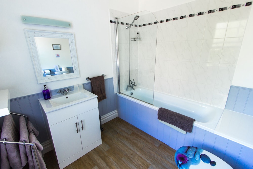 Harbour Heights Guest House 40/41