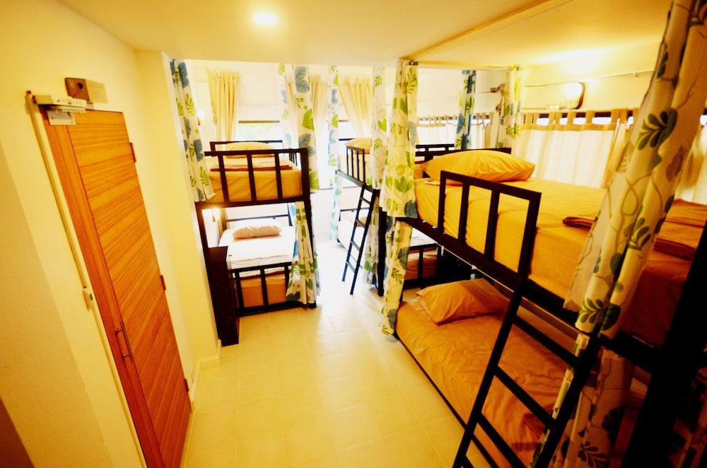 Early Bird Hostel Ayutthaya 13/47
