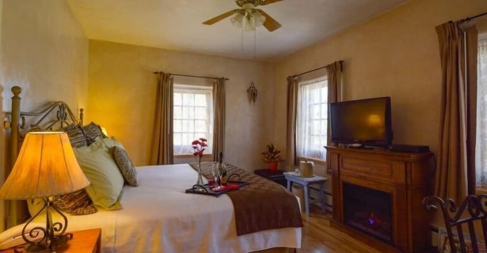 Hotel La Fonda de Taos 7/38