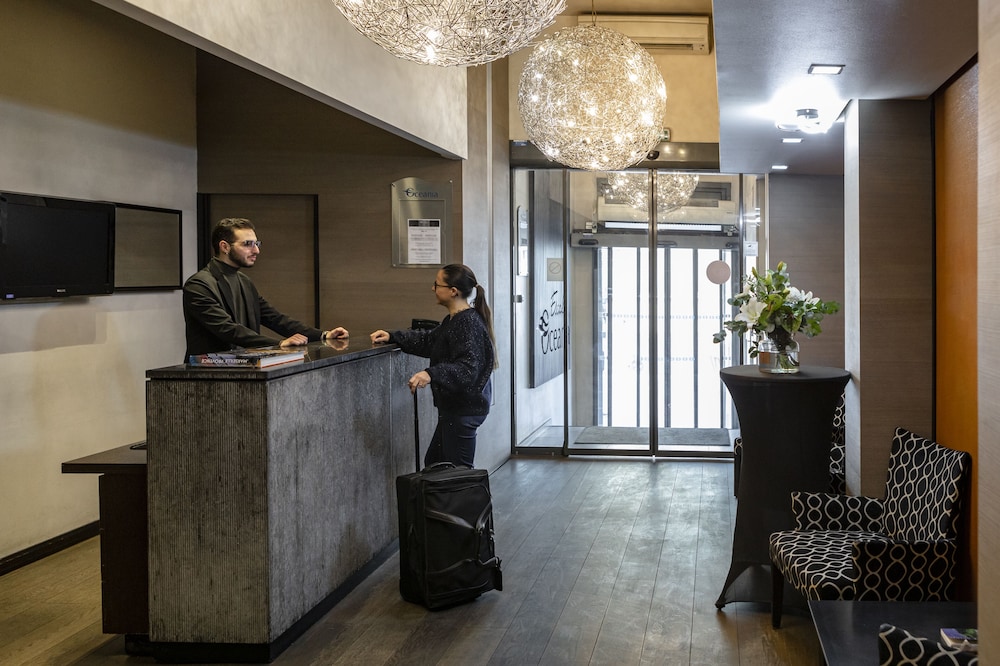 lobby