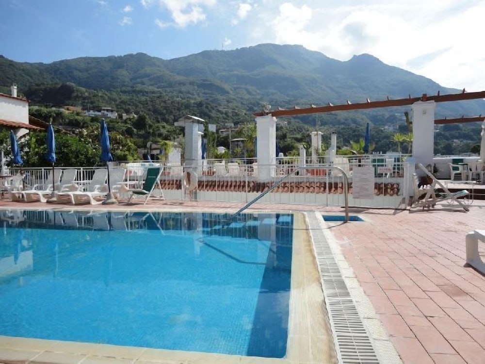 Hotel Candia 34/58