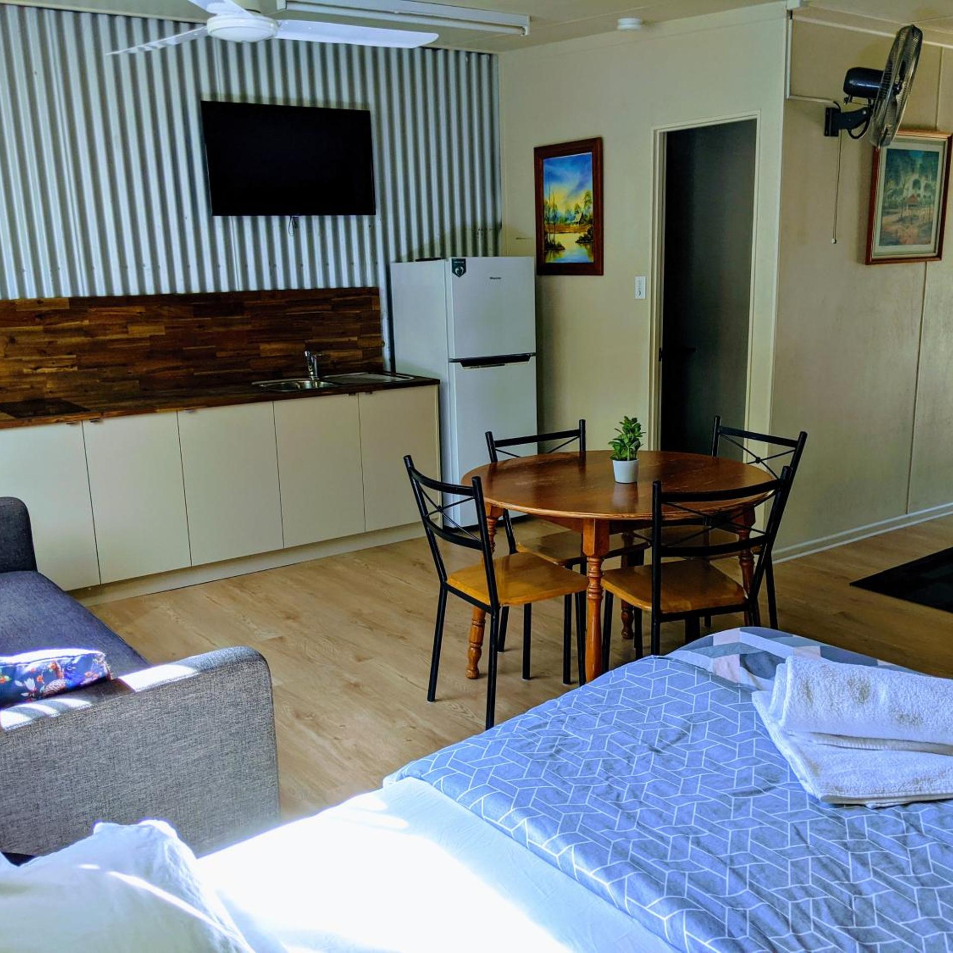 Woolshed Eco Lodge 41/50