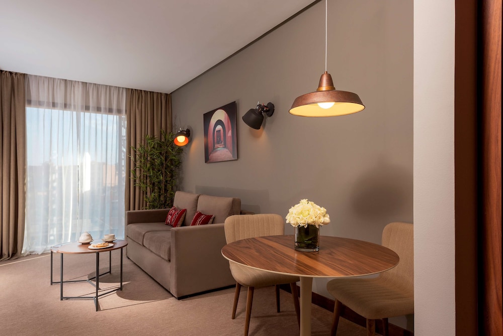 Radisson Blu Hotel Marrakech Carre Eden 63/73