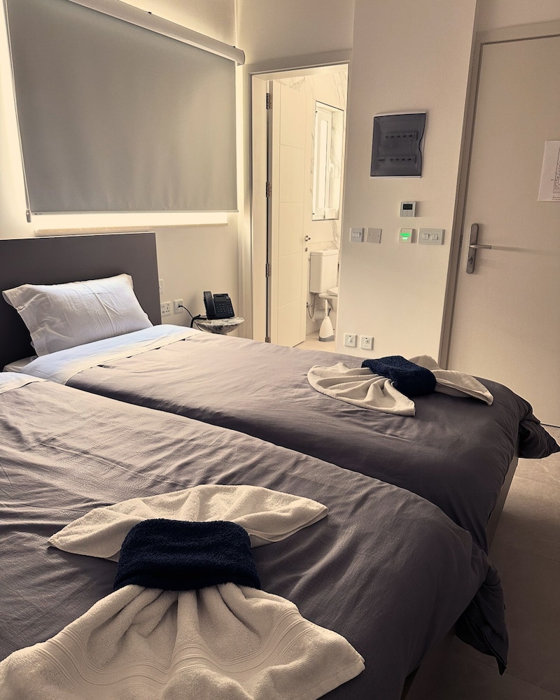 The Central Guesthouse 17/50