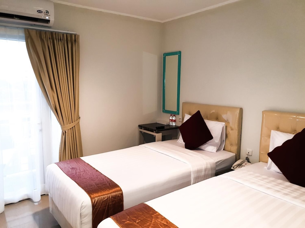 Hotel Aruuman Simpanglima Semarang 12/40