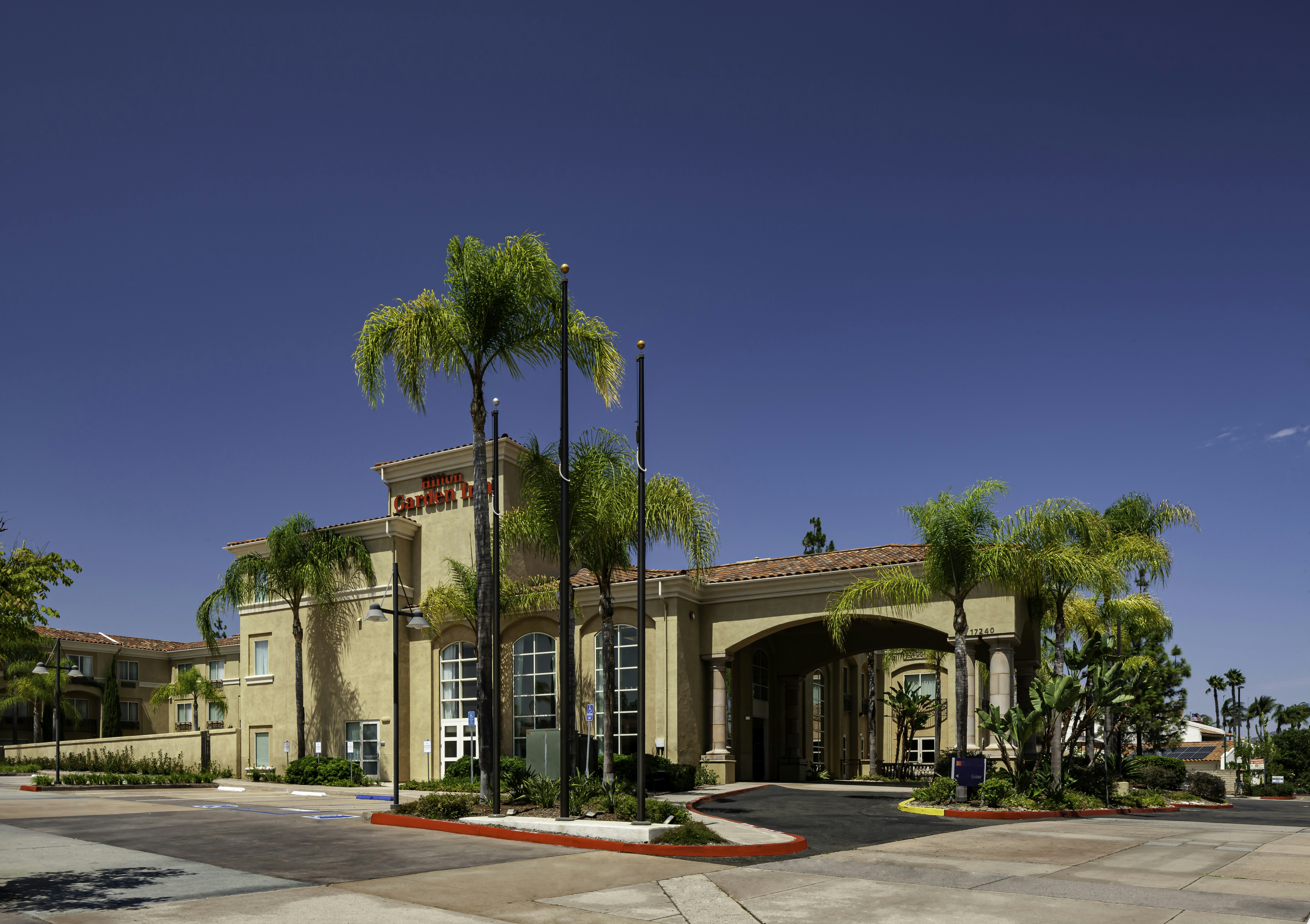 Hilton Garden Inn San Diego/Rancho Bernardo 73/78