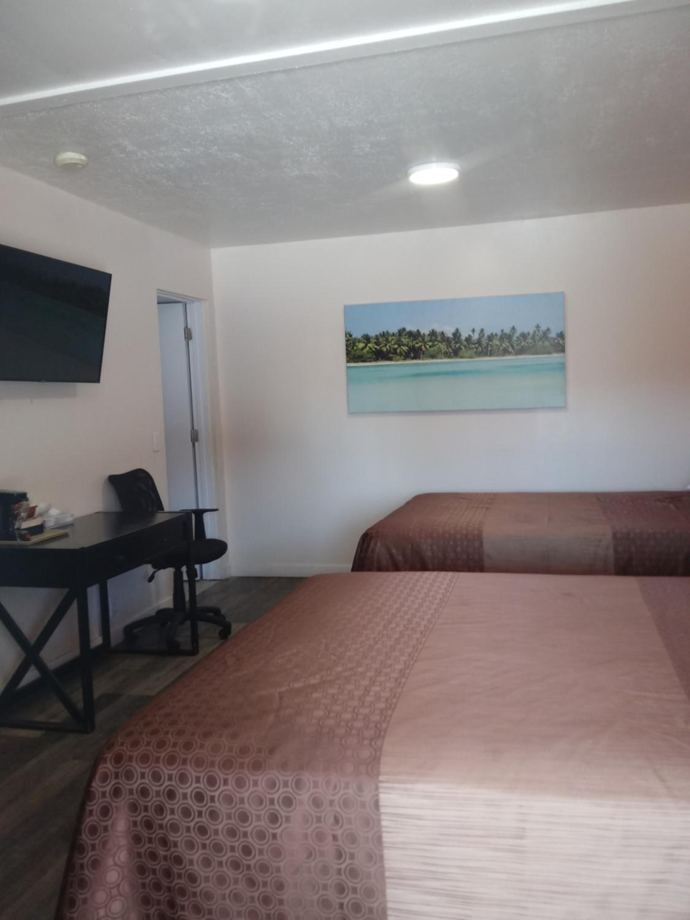 Modoc Inn 9/41
