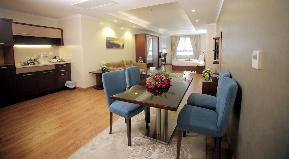 Cairo Taj Dokki Families Tower Hotel 47/57