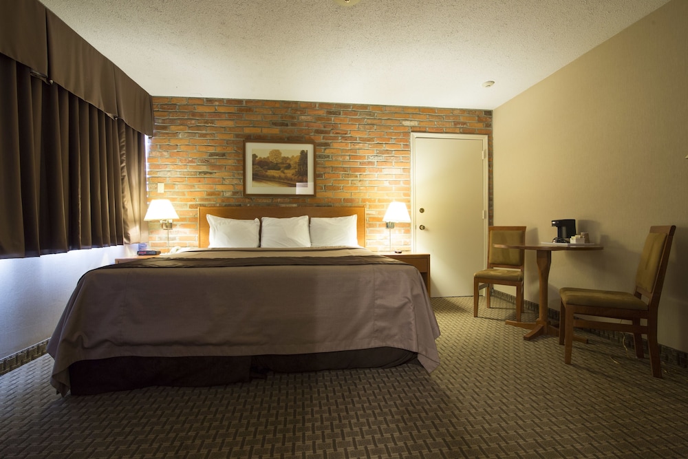 Travelodge by Wyndham Thunder Bay 13/39