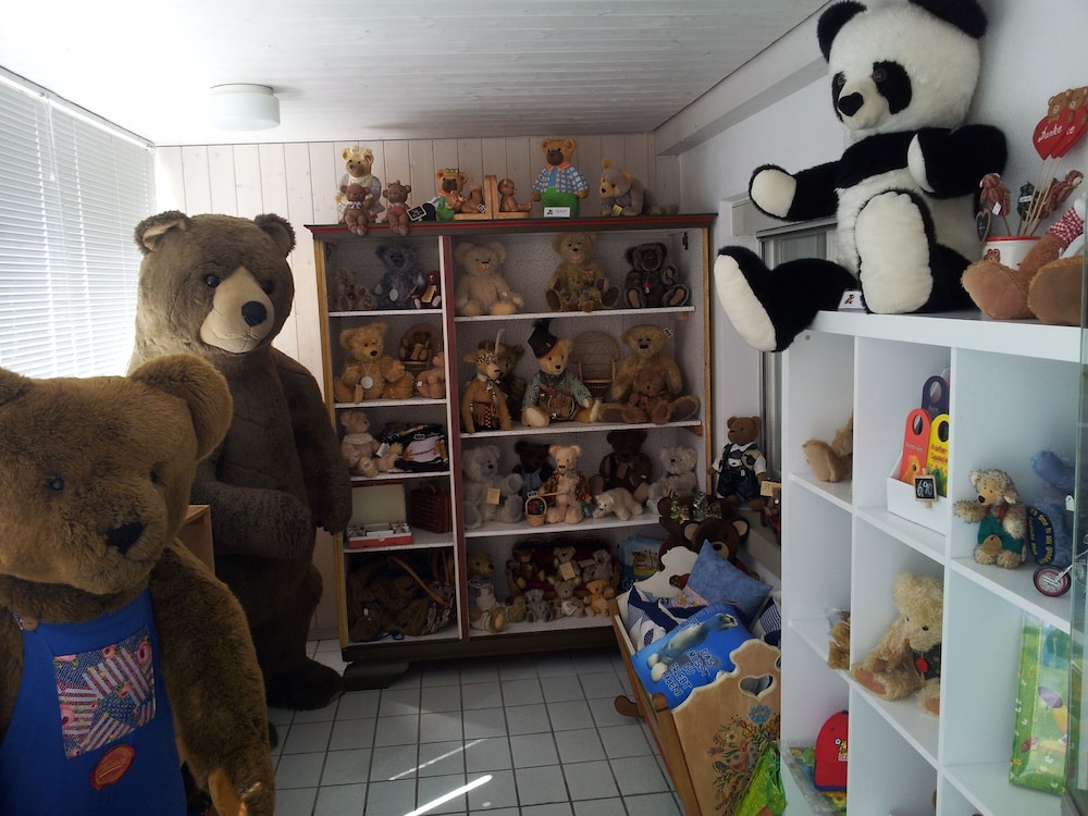 Teddybarenhotel & Restaurant Peterhof 3/50