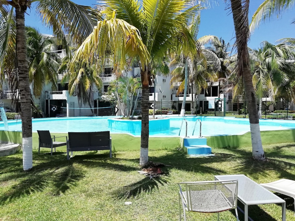 Hotel Green 16 Extended Stay 44/49