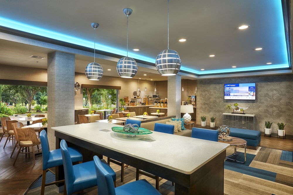 Best Western Plus Hotel Lewisville Flower Mound 33/40