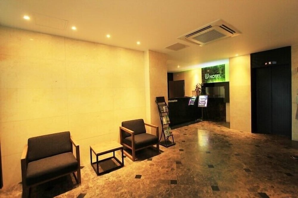 Chakan Hotel 53/62