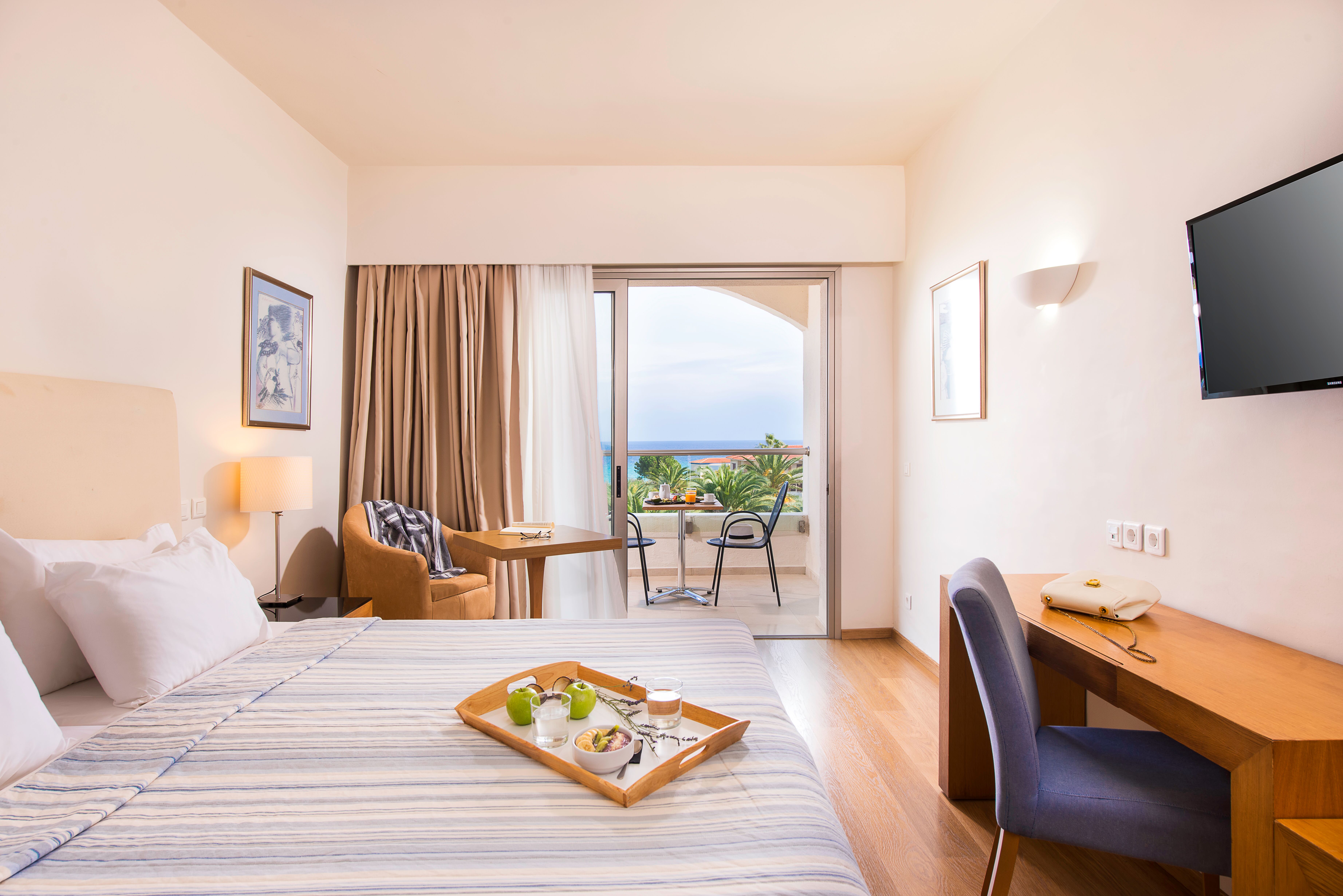 ROOM, DOUBLE BED, SEA VIEW