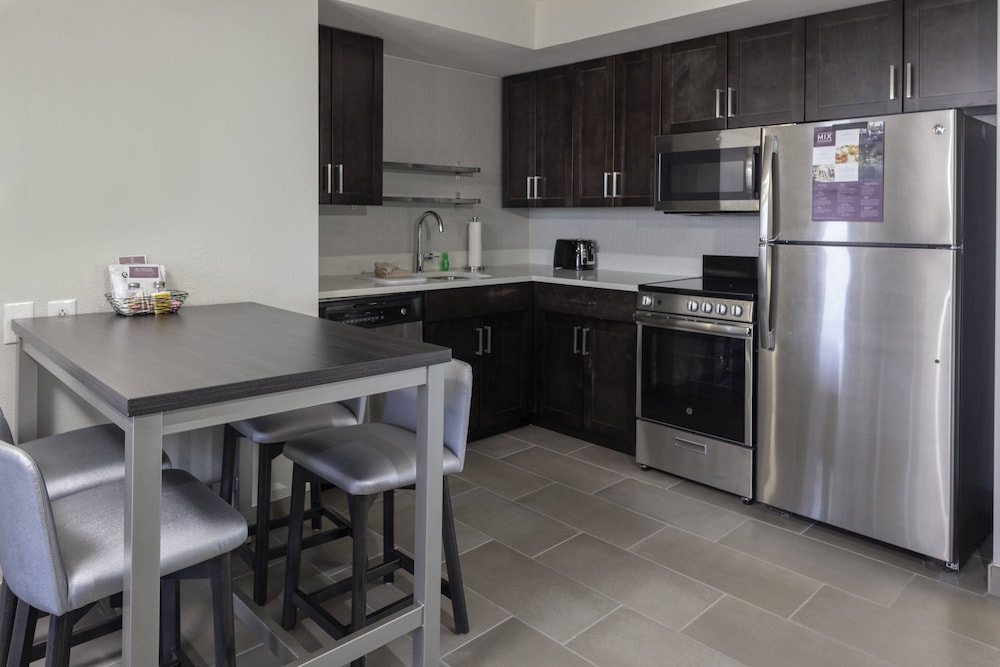 Residence Inn Virginia Beach Oceanfront 31/34