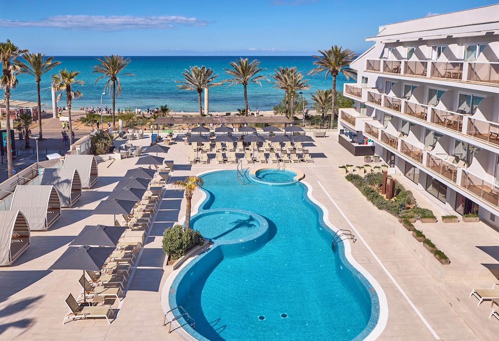 Universal Hotel Neptuno - Adults Only 68/69