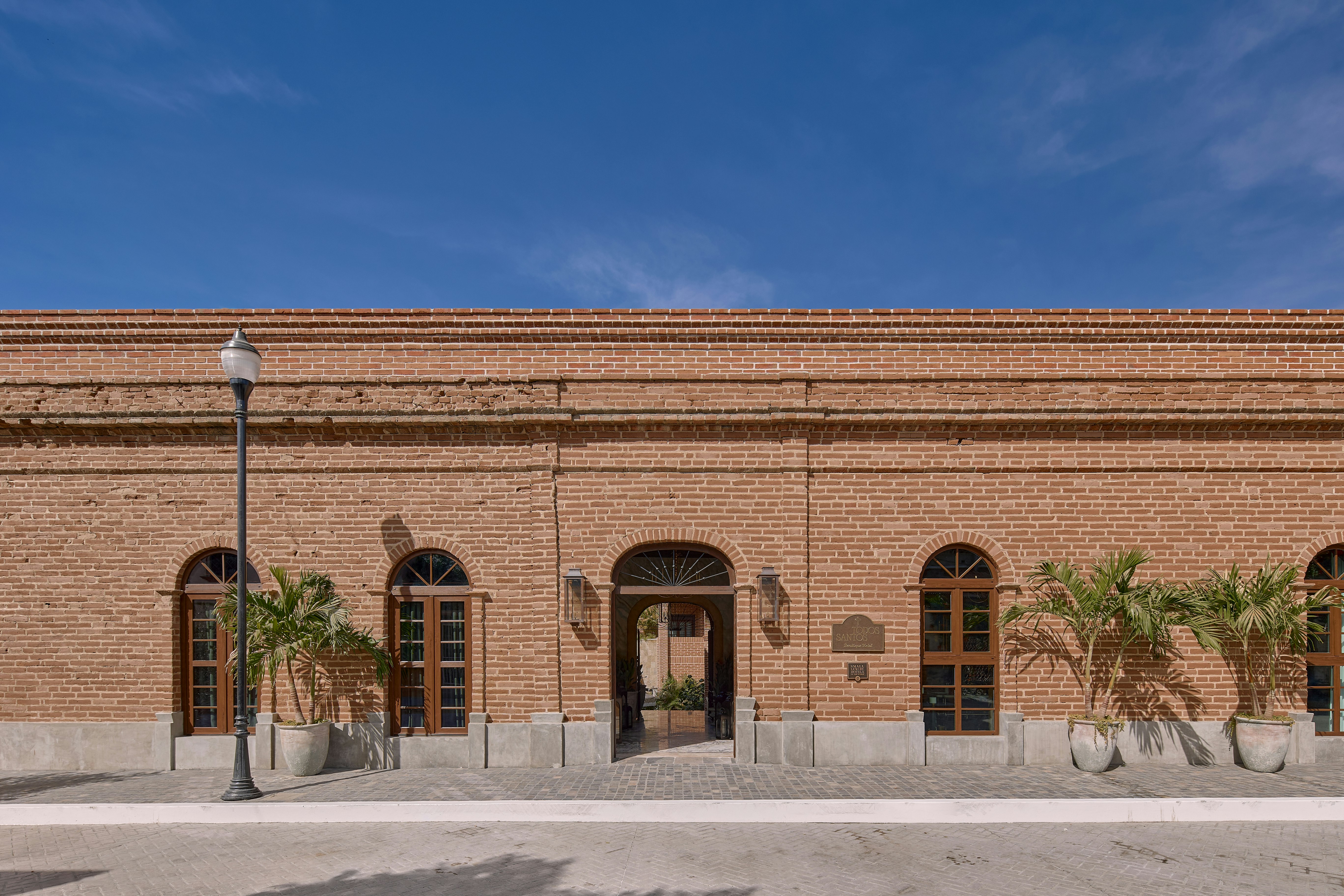 The Todos Santos Inn 2/83