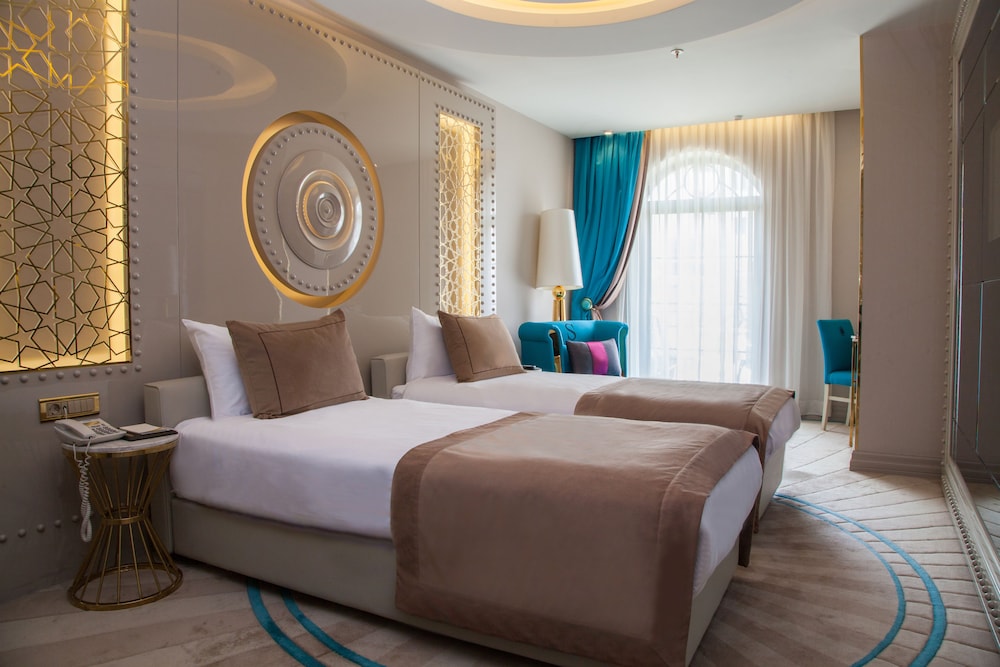 Sura Design Hotel & Suites 25/68