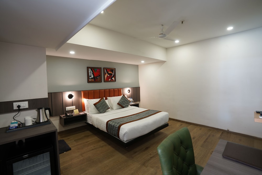 غرفة تنفيذية، Apex Beacon Hotel, Mumbai 3/6