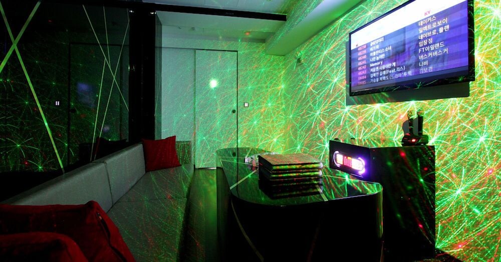 Rich Diamond Hotel 56/79