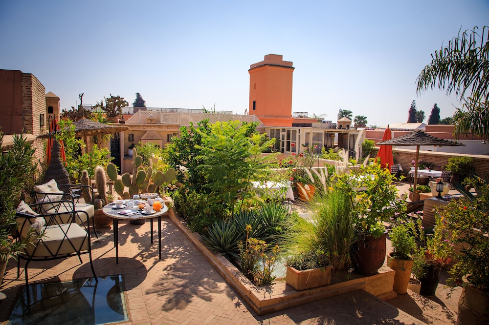 Riad Hizad 44/50