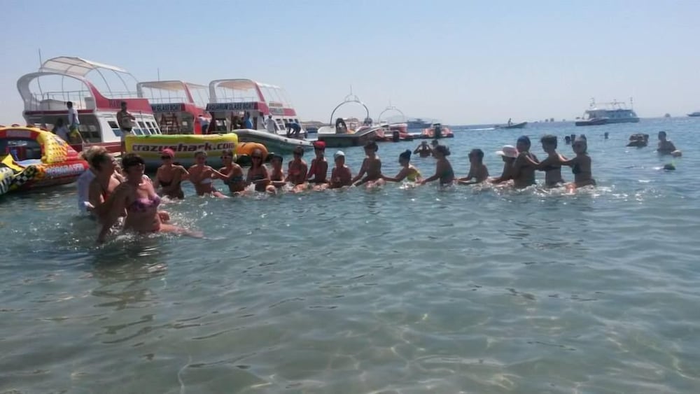 Cataract Lyalina Beach 31/44