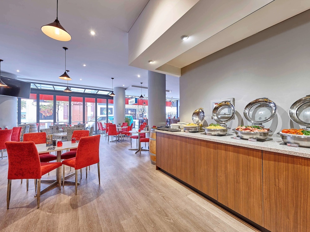 IBIS PERTH 58/70