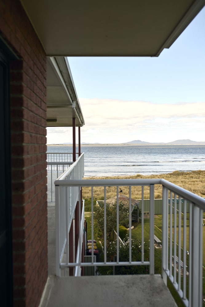 Swansea Waterloo Inn 5/50
