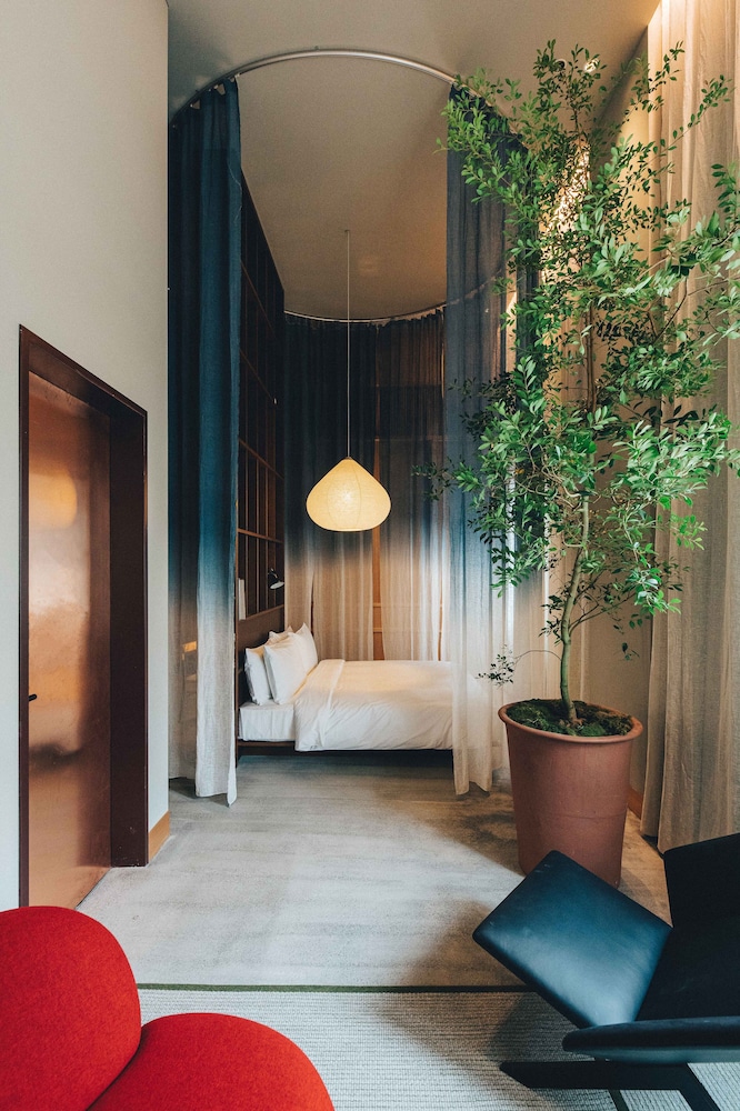 Hotel K5 11/50