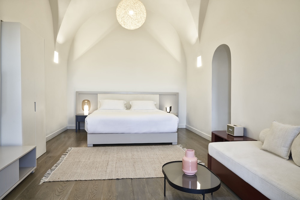 Old Castle Oia by Mr and Mrs White 10/59