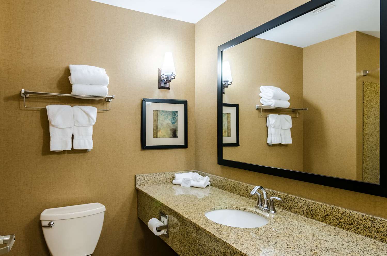 Comfort Suites Gothenburg South 30/31