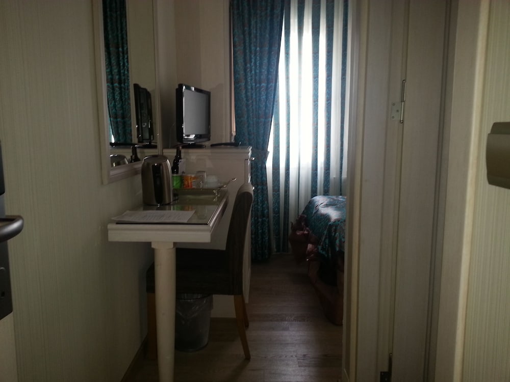 Hotel Novano 46/50