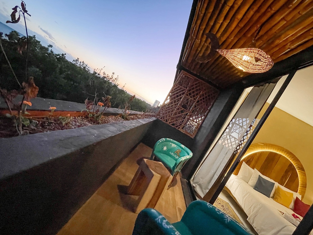 Akuazul Resorts Adults Only 20/50